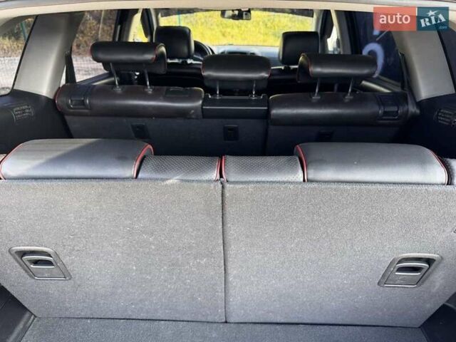 Сірий Хендай Санта Фе, об'ємом двигуна 2.7 л та пробігом 267 тис. км за 8900 $, фото 21 на Automoto.ua