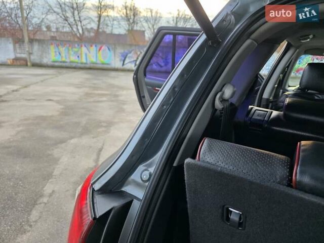 Серый Хендай Санта Фе, объемом двигателя 2.2 л и пробегом 319 тыс. км за 9777 $, фото 49 на Automoto.ua