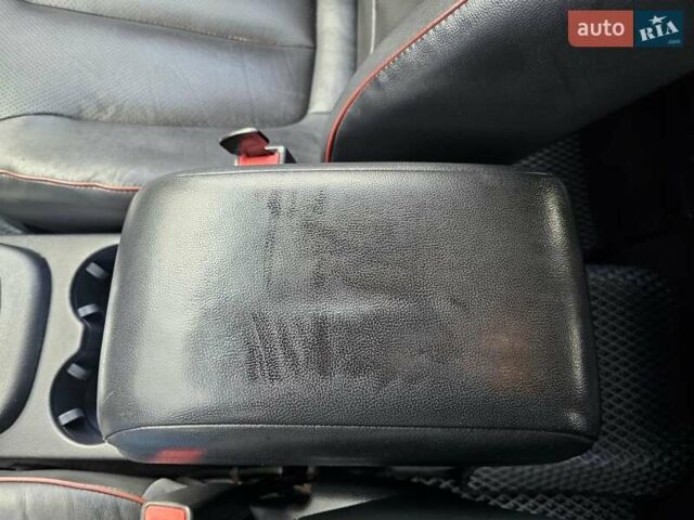 Сірий Хендай Санта Фе, об'ємом двигуна 2.2 л та пробігом 210 тис. км за 9950 $, фото 138 на Automoto.ua