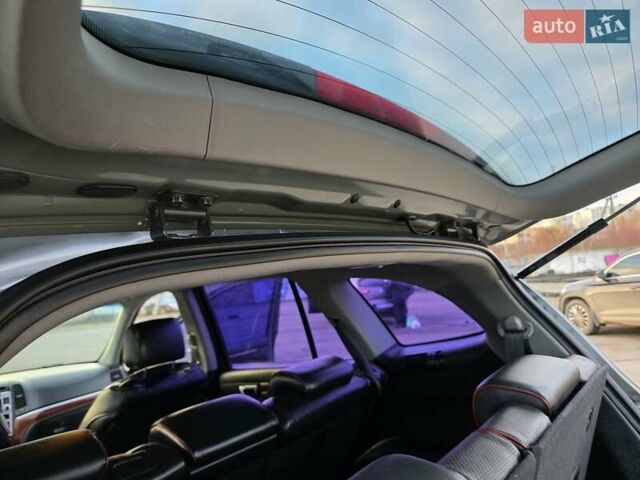 Серый Хендай Санта Фе, объемом двигателя 2.2 л и пробегом 319 тыс. км за 9777 $, фото 48 на Automoto.ua