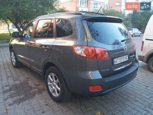 Сірий Хендай Санта Фе, об'ємом двигуна 2.2 л та пробігом 230 тис. км за 9450 $, фото 11 на Automoto.ua