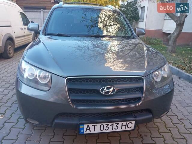Сірий Хендай Санта Фе, об'ємом двигуна 2.2 л та пробігом 230 тис. км за 9450 $, фото 35 на Automoto.ua