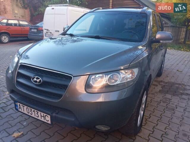 Сірий Хендай Санта Фе, об'ємом двигуна 2.2 л та пробігом 230 тис. км за 9450 $, фото 29 на Automoto.ua