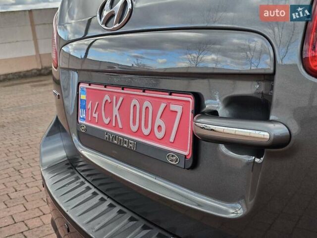 Серый Хендай Санта Фе, объемом двигателя 2.2 л и пробегом 210 тыс. км за 9750 $, фото 65 на Automoto.ua