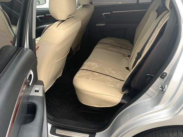 Сірий Хендай Санта Фе, об'ємом двигуна 2.7 л та пробігом 90 тис. км за 13300 $, фото 5 на Automoto.ua