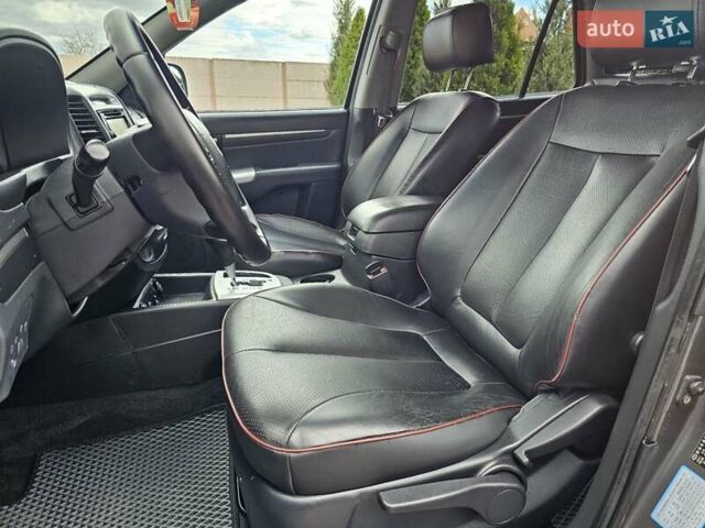 Сірий Хендай Санта Фе, об'ємом двигуна 2.2 л та пробігом 210 тис. км за 9950 $, фото 123 на Automoto.ua