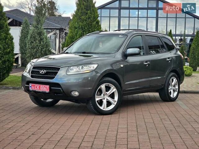 Сірий Хендай Санта Фе, об'ємом двигуна 2.2 л та пробігом 210 тис. км за 9950 $, фото 2 на Automoto.ua
