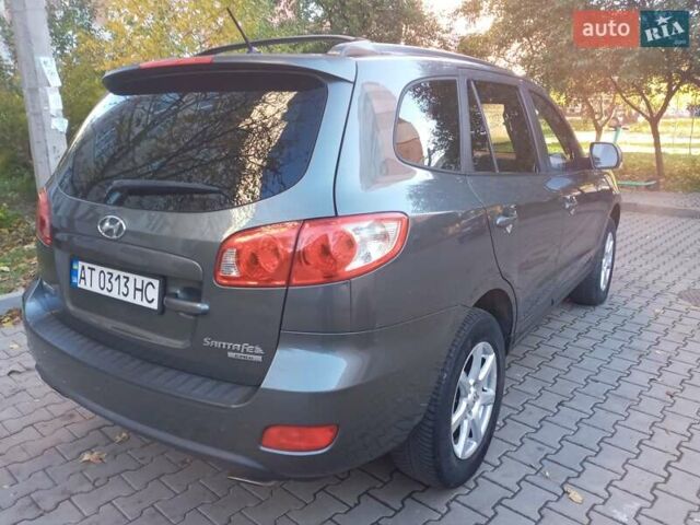 Сірий Хендай Санта Фе, об'ємом двигуна 2.2 л та пробігом 230 тис. км за 9450 $, фото 16 на Automoto.ua