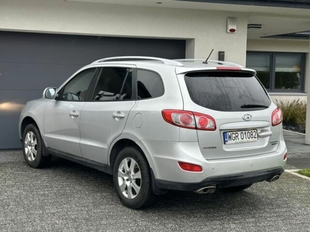 Сірий Хендай Санта Фе, об'ємом двигуна 0 л та пробігом 264 тис. км за 4500 $, фото 3 на Automoto.ua