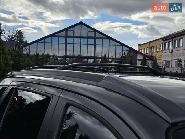 Серый Хендай Санта Фе, объемом двигателя 2.2 л и пробегом 210 тыс. км за 9750 $, фото 49 на Automoto.ua