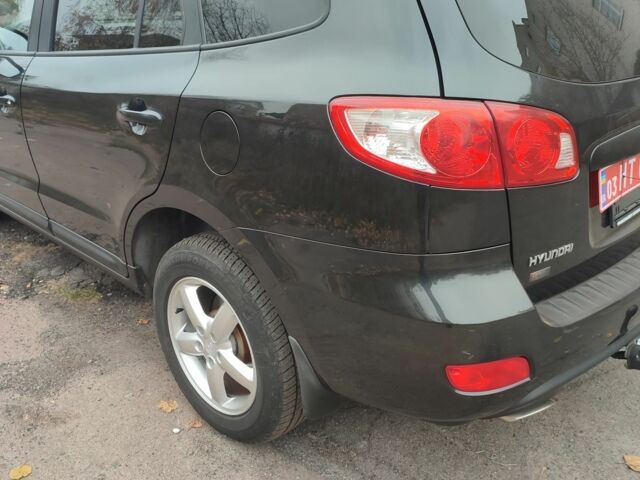 Серый Хендай Санта Фе, объемом двигателя 0 л и пробегом 199 тыс. км за 9500 $, фото 4 на Automoto.ua