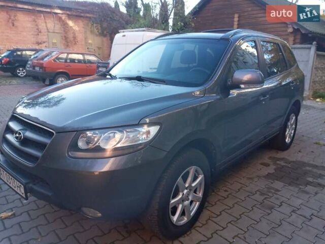 Сірий Хендай Санта Фе, об'ємом двигуна 2.2 л та пробігом 230 тис. км за 9450 $, фото 1 на Automoto.ua