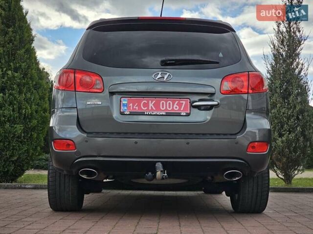 Сірий Хендай Санта Фе, об'ємом двигуна 2.2 л та пробігом 210 тис. км за 9950 $, фото 72 на Automoto.ua