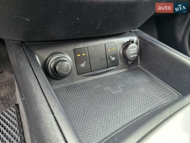 Сірий Хендай Санта Фе, об'ємом двигуна 2.2 л та пробігом 210 тис. км за 9950 $, фото 133 на Automoto.ua
