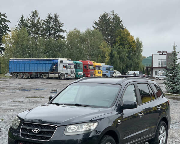 Серый Хендай Санта Фе, объемом двигателя 2.2 л и пробегом 246 тыс. км за 10250 $, фото 1 на Automoto.ua