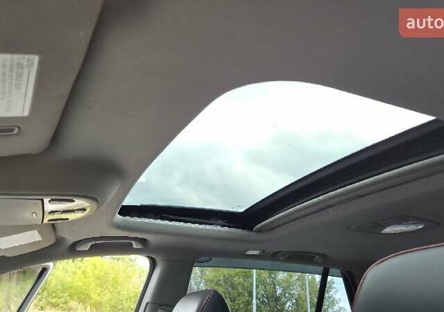 Серый Хендай Санта Фе, объемом двигателя 2.2 л и пробегом 232 тыс. км за 10900 $, фото 11 на Automoto.ua