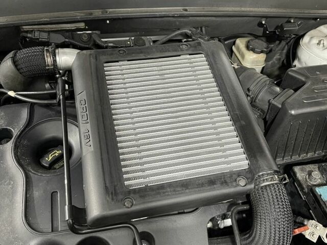 Серый Хендай Санта Фе, объемом двигателя 2.2 л и пробегом 280 тыс. км за 6700 $, фото 21 на Automoto.ua