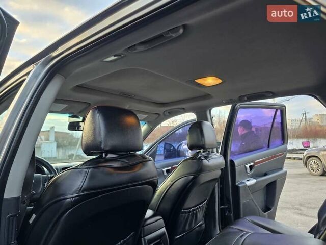 Серый Хендай Санта Фе, объемом двигателя 2.2 л и пробегом 319 тыс. км за 9777 $, фото 34 на Automoto.ua