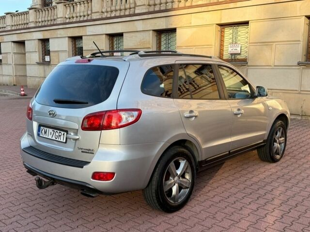 Серый Хендай Санта Фе, объемом двигателя 2.2 л и пробегом 259 тыс. км за 2500 $, фото 3 на Automoto.ua