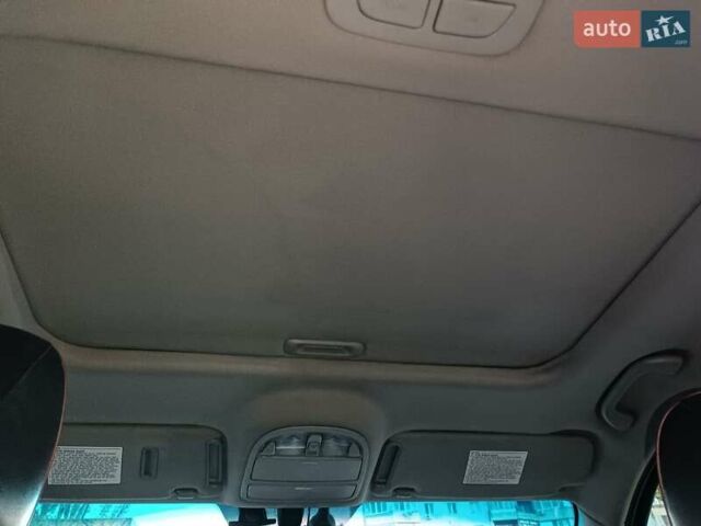 Серый Хендай Санта Фе, объемом двигателя 2.2 л и пробегом 202 тыс. км за 11000 $, фото 12 на Automoto.ua