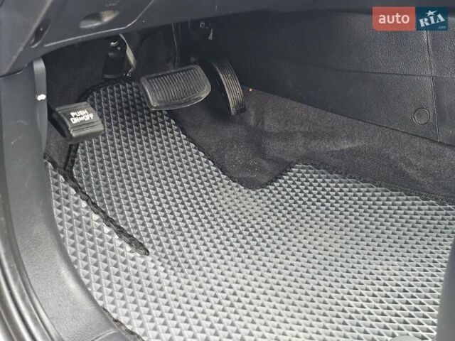 Сірий Хендай Санта Фе, об'ємом двигуна 2.2 л та пробігом 210 тис. км за 9950 $, фото 191 на Automoto.ua