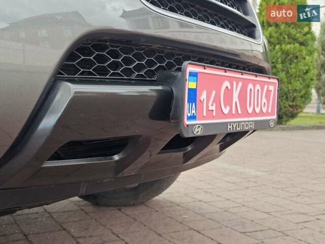 Сірий Хендай Санта Фе, об'ємом двигуна 2.2 л та пробігом 210 тис. км за 9950 $, фото 54 на Automoto.ua