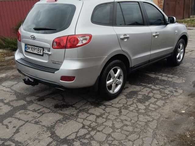 Серый Хендай Санта Фе, объемом двигателя 2.2 л и пробегом 253 тыс. км за 9400 $, фото 3 на Automoto.ua