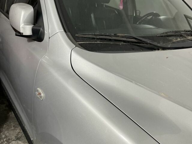 Серый Хендай Санта Фе, объемом двигателя 2.2 л и пробегом 280 тыс. км за 6700 $, фото 5 на Automoto.ua