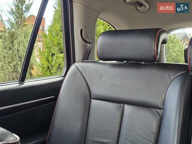 Сірий Хендай Санта Фе, об'ємом двигуна 2.2 л та пробігом 210 тис. км за 9950 $, фото 190 на Automoto.ua