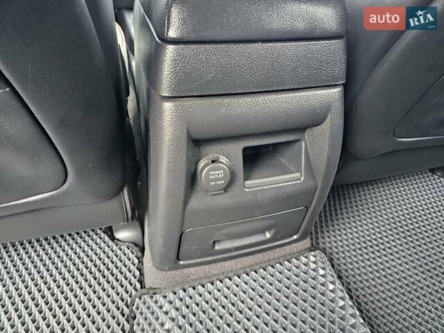 Сірий Хендай Санта Фе, об'ємом двигуна 2.2 л та пробігом 210 тис. км за 9950 $, фото 118 на Automoto.ua