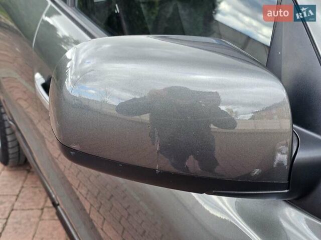 Сірий Хендай Санта Фе, об'ємом двигуна 2.2 л та пробігом 210 тис. км за 9950 $, фото 57 на Automoto.ua