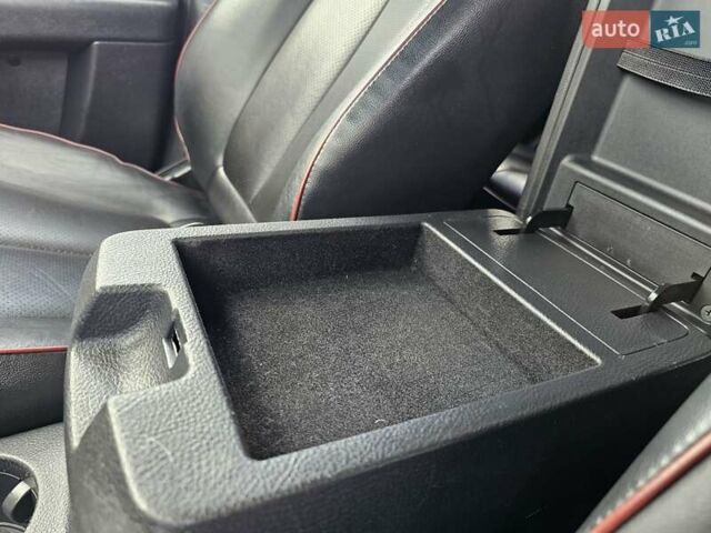 Сірий Хендай Санта Фе, об'ємом двигуна 2.2 л та пробігом 210 тис. км за 9950 $, фото 135 на Automoto.ua