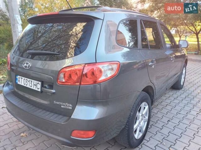 Сірий Хендай Санта Фе, об'ємом двигуна 2.2 л та пробігом 230 тис. км за 9450 $, фото 39 на Automoto.ua