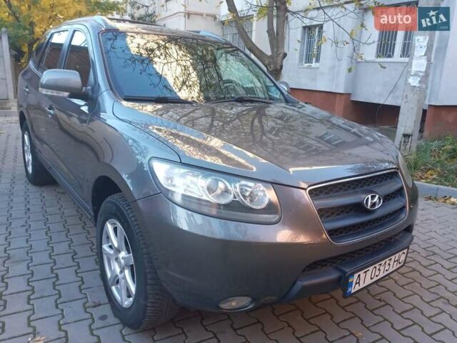 Сірий Хендай Санта Фе, об'ємом двигуна 2.2 л та пробігом 230 тис. км за 9450 $, фото 34 на Automoto.ua