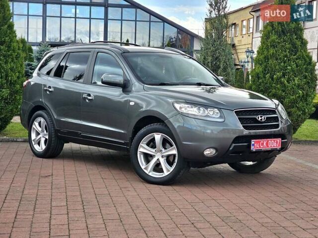 Сірий Хендай Санта Фе, об'ємом двигуна 2.2 л та пробігом 210 тис. км за 9950 $, фото 5 на Automoto.ua