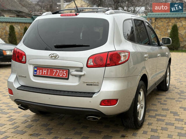 Сірий Хендай Санта Фе, об'ємом двигуна 2.2 л та пробігом 235 тис. км за 10700 $, фото 9 на Automoto.ua