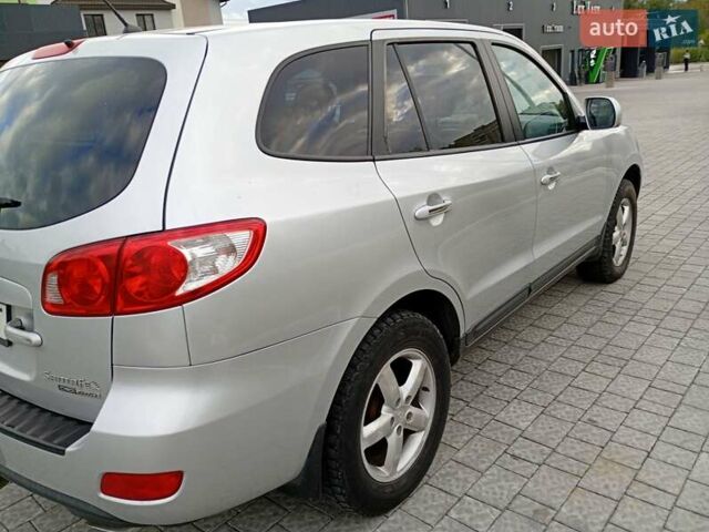 Серый Хендай Санта Фе, объемом двигателя 2.2 л и пробегом 240 тыс. км за 10200 $, фото 35 на Automoto.ua