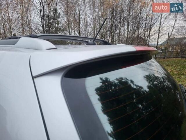 Серый Хендай Санта Фе, объемом двигателя 2.19 л и пробегом 252 тыс. км за 10300 $, фото 34 на Automoto.ua