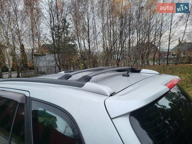 Серый Хендай Санта Фе, объемом двигателя 2.19 л и пробегом 252 тыс. км за 10300 $, фото 42 на Automoto.ua