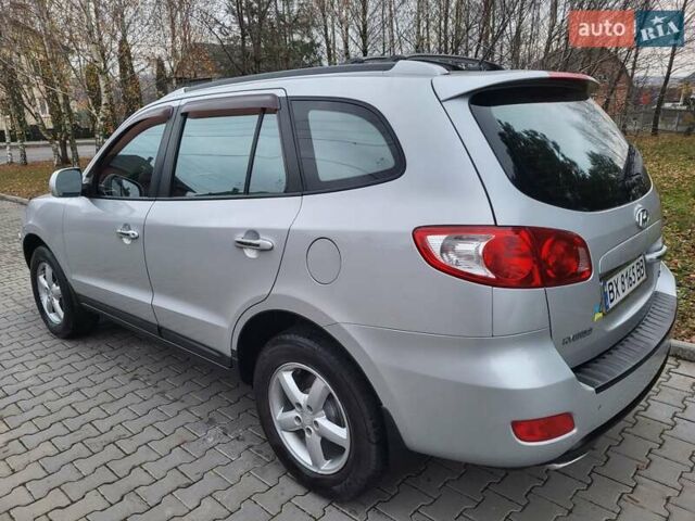 Серый Хендай Санта Фе, объемом двигателя 2.19 л и пробегом 252 тыс. км за 10300 $, фото 39 на Automoto.ua