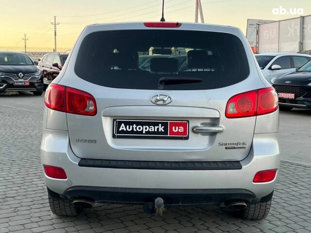 Серый Хендай Санта Фе, объемом двигателя 2.2 л и пробегом 279 тыс. км за 10890 $, фото 7 на Automoto.ua