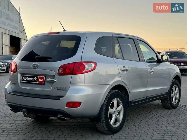 Серый Хендай Санта Фе, объемом двигателя 2.2 л и пробегом 279 тыс. км за 10890 $, фото 8 на Automoto.ua