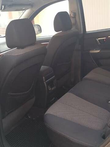 Серый Хендай Санта Фе, объемом двигателя 2.2 л и пробегом 185 тыс. км за 10700 $, фото 11 на Automoto.ua