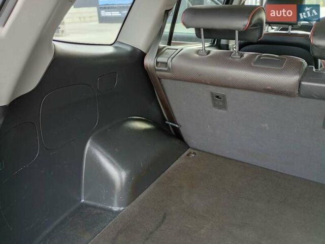 Серый Хендай Санта Фе, объемом двигателя 2.2 л и пробегом 240 тыс. км за 10200 $, фото 50 на Automoto.ua