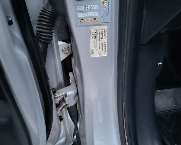 Серый Хендай Санта Фе, объемом двигателя 2.19 л и пробегом 252 тыс. км за 10300 $, фото 94 на Automoto.ua