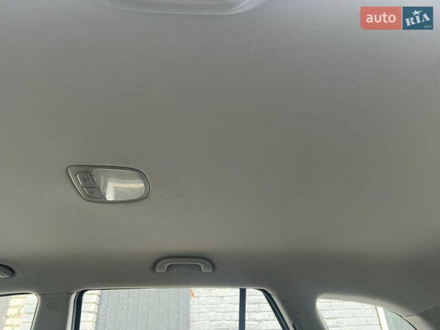 Серый Хендай Санта Фе, объемом двигателя 2.2 л и пробегом 272 тыс. км за 8900 $, фото 12 на Automoto.ua