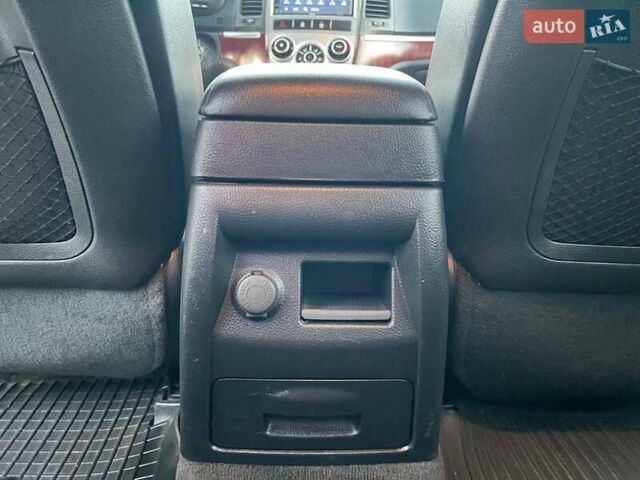 Серый Хендай Санта Фе, объемом двигателя 2.2 л и пробегом 279 тыс. км за 10890 $, фото 33 на Automoto.ua