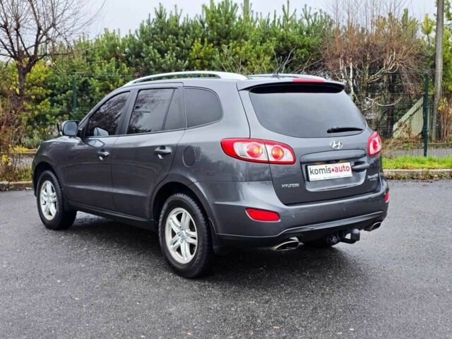 Серый Хендай Санта Фе, объемом двигателя 2.2 л и пробегом 229 тыс. км за 11999 $, фото 20 на Automoto.ua