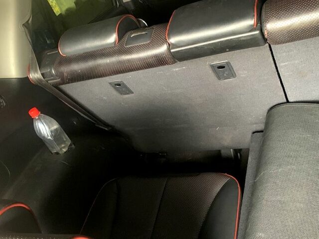 Серый Хендай Санта Фе, объемом двигателя 2.2 л и пробегом 230 тыс. км за 9799 $, фото 6 на Automoto.ua