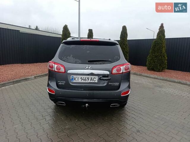 Сірий Хендай Санта Фе, об'ємом двигуна 2.2 л та пробігом 209 тис. км за 12500 $, фото 9 на Automoto.ua